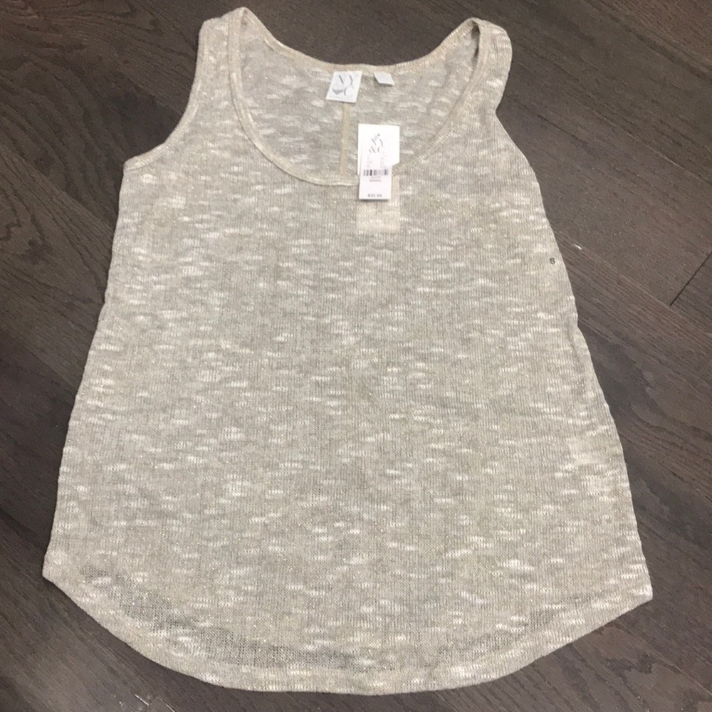 Women’s tank. Gold. Small